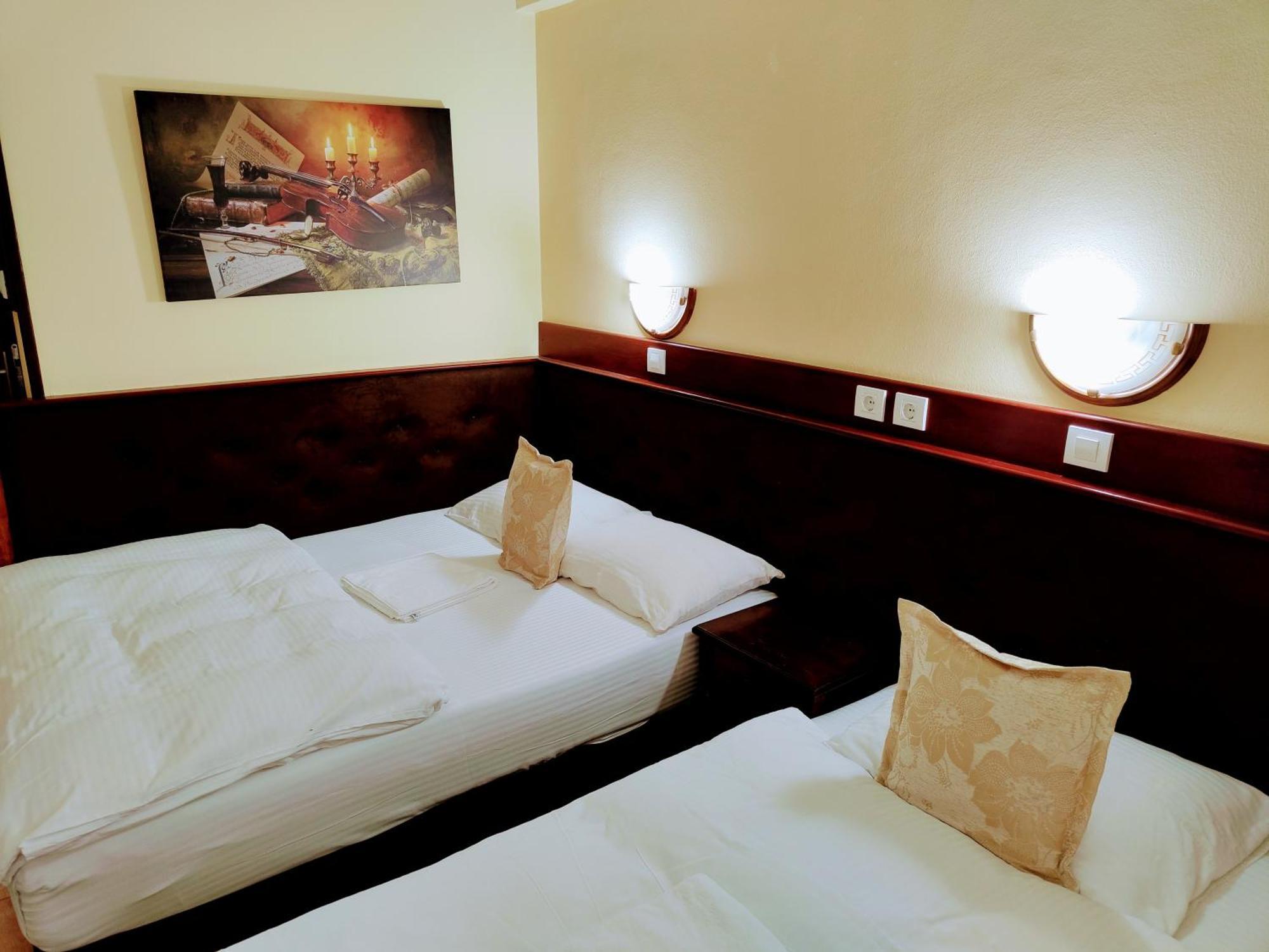 Hotel Kapistec Skopje Pokój zdjęcie